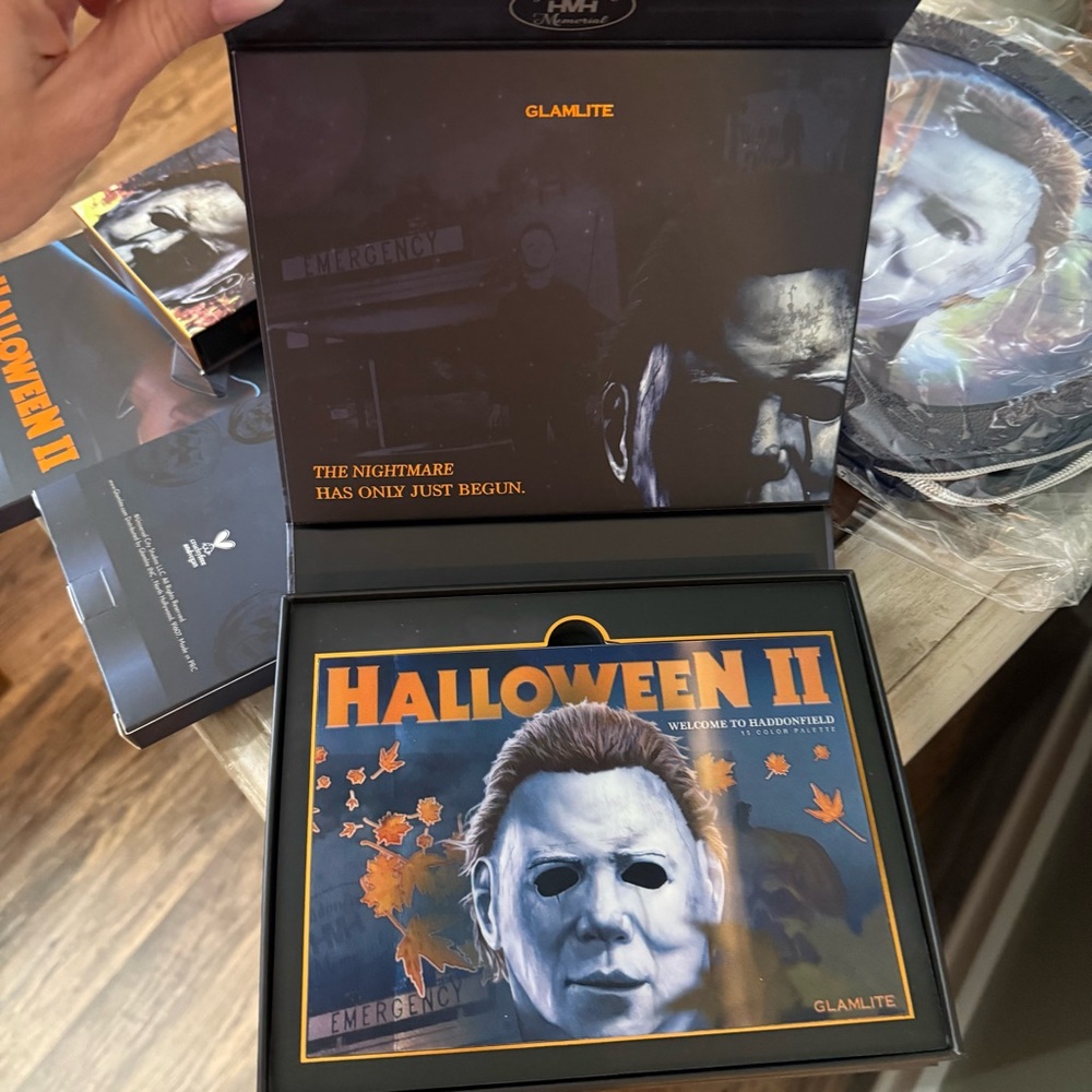 Glamlite Halloween II Makeup Collection new never used - Picture 5 of 11